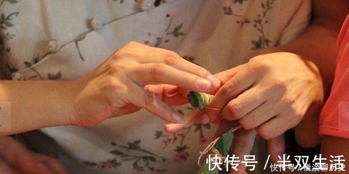 畸形#古代畸形审美,欧洲束腰中国缠足都已废除,唯日本将其传承了下来