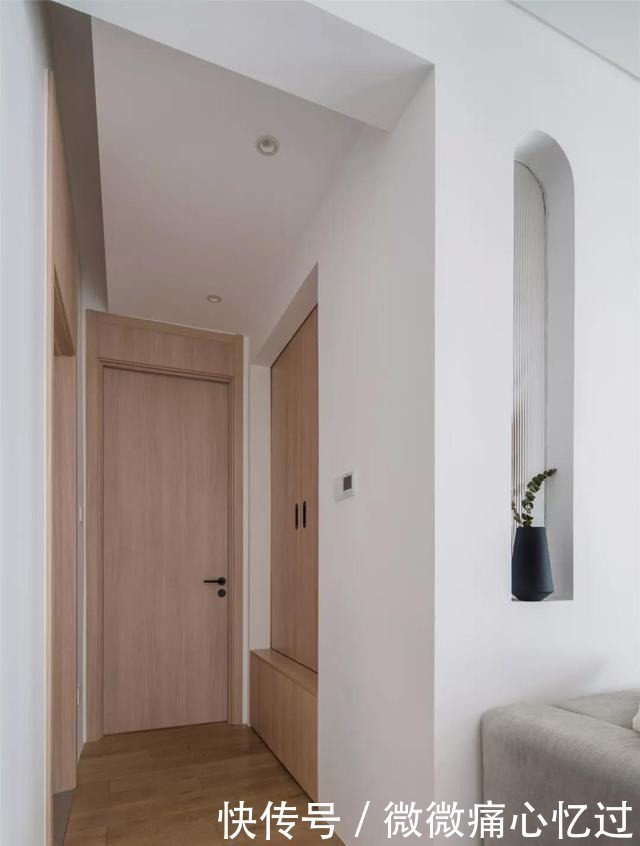 台床|她家不豪华,可一进门就把我迷住,全屋只刷大白墙漂亮极了!晒晒!