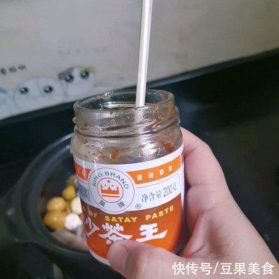 板栗闷鸡中午刚做完,晚上又想吃了