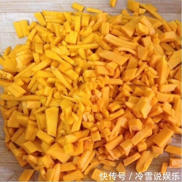 中年|难怪自己煮的小米粥不好喝，加它一起煮，好吃到爆，健康又养胃！