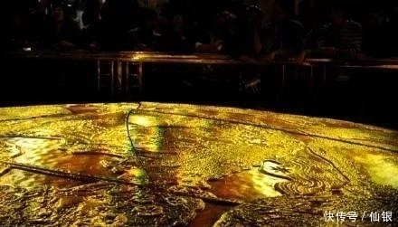 如果有一颗一百万吨的黄金流星撞上地球,世界会发生什么变化?