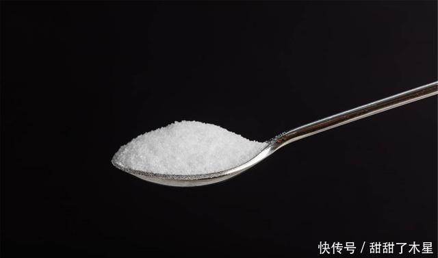 爽滑|煮面条，水开下锅太外行！面馆师傅教你几招，面条劲道又爽滑