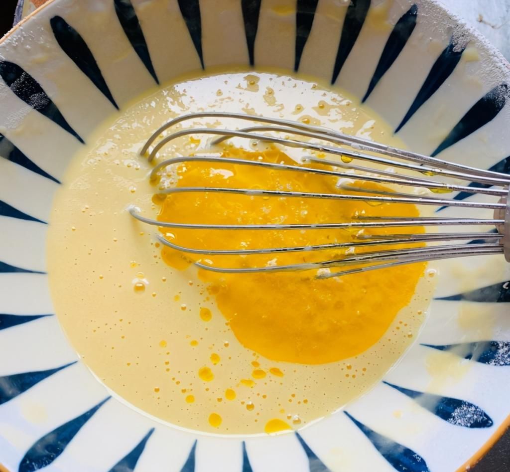  苹果|网红苹果千层蛋糕，奶香浓郁，不用打发就能搞定