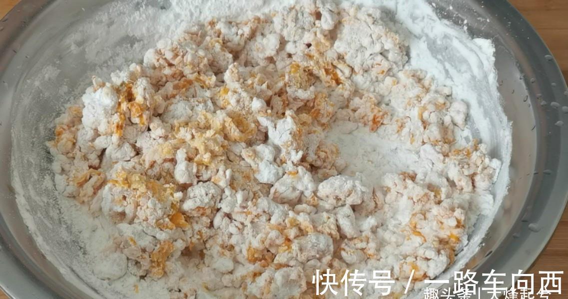 豆沙馅|南瓜点心，学会在家简单做，外酥里糯又香甜，新手也能成功