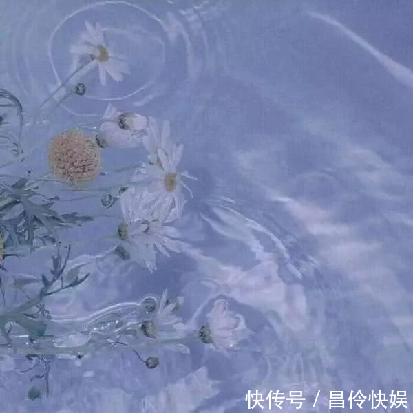 神仙·朋友圈背景图丨天暗下来 你就是光