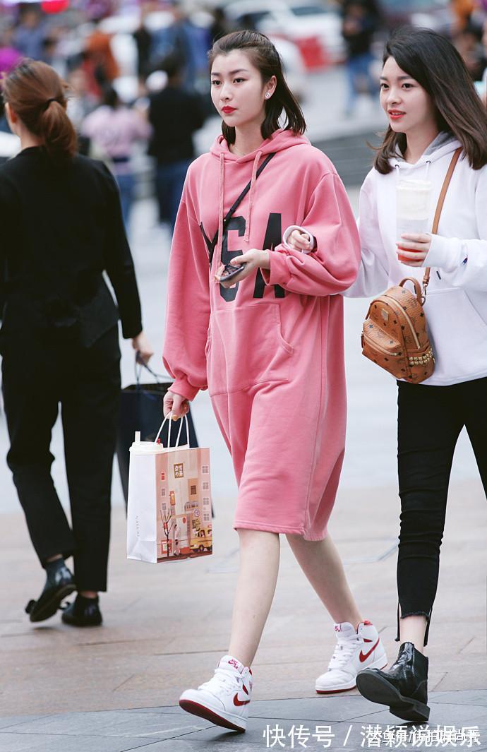 搭配|见过世面的女人一般不会穿3种衣服, 尤其第3种, 自带“廉价感”