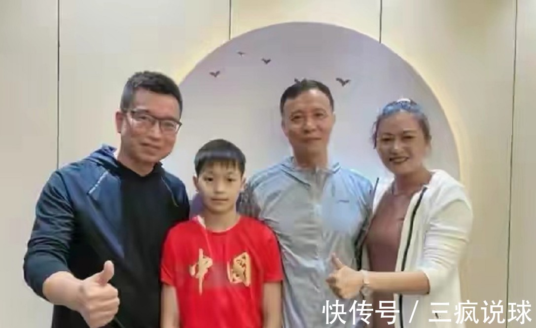 高曝光度|全红婵久违亮相!长高了,头发留长+瘦了不少,女大十八变更漂亮