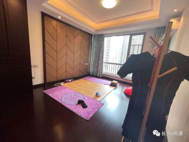 中国金茂|独家房源！金茂府143平大三居急售，总价343万！