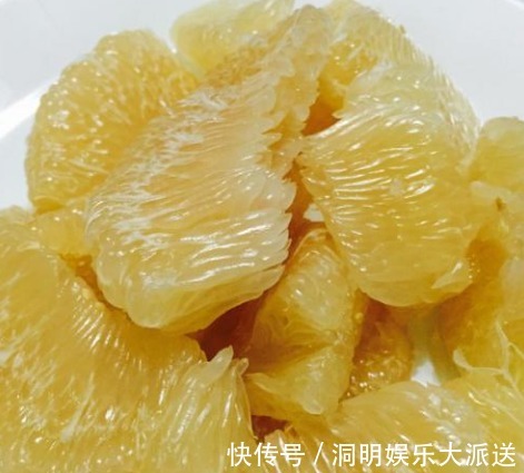 养生|秋冬养生吃柚子，医生告诫2类人最好不碰，不要没病找病