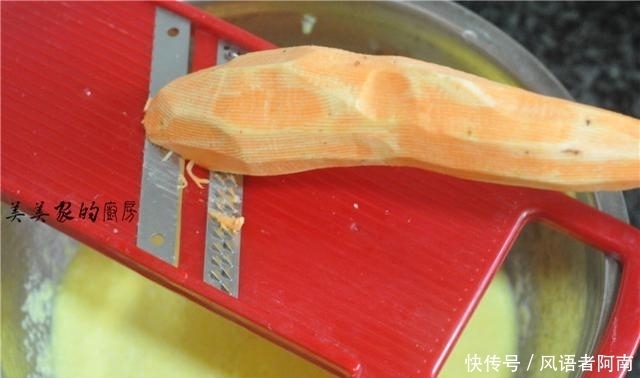  不蒸不|红薯又出新吃法啦！不烤不蒸不油炸，香甜蓬松，出锅比肉还香