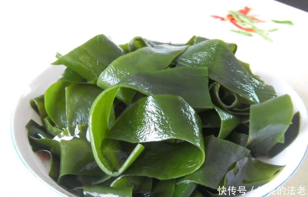 血管堵塞|50岁后，还要不要吃肉？建议：生活中多吃2种肉，或有利身体健康