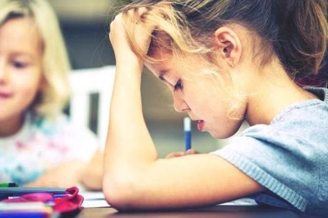 妈妈|女儿洗澡时问妈妈你为什么会有“小翅膀”,妈妈的回答很巧妙