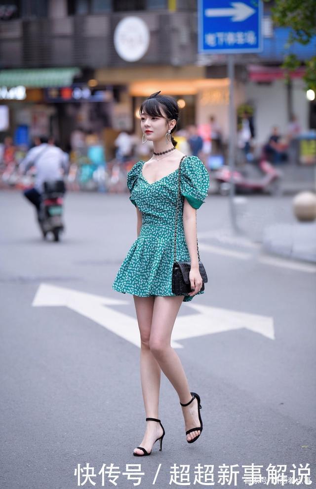 凉鞋|时尚穿搭花色包臀仙女裙搭配凉鞋