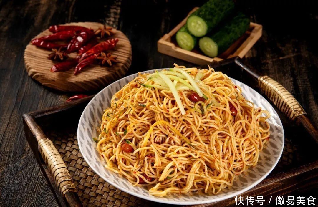 吃自制食品进了医院！这7种家里常见的自制食品要当心！