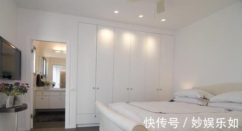嵌入式|卧室不要买衣柜了,头次见有钱人这么设计,懊悔没早些察觉到!