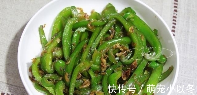 牛腩|北京一家四口晚餐，家人点菜媳妇做，荤素都可口，网友：羡慕