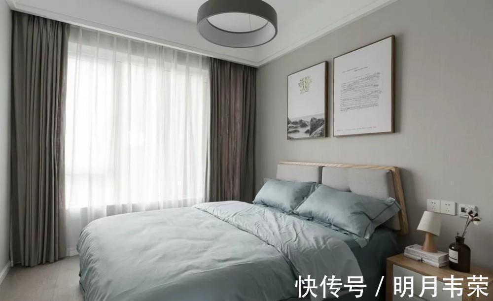 小书房|夫妻的现代简约三居,黑白灰+原木色高雅轻奢,小书房最酷,晒晒