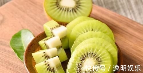 苦瓜|不显老的女人,都爱吃以下3种食物,祛除雀斑,皮肤细腻又光滑