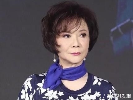 为了美连辨识度都不要了,蔡明笑都不自然了,这样值得吗?