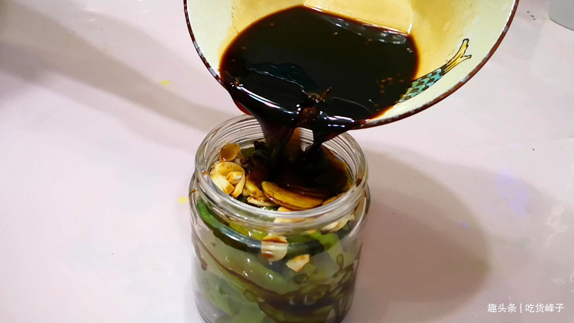 腌辣椒要牢记“5要点”,腌的辣椒耐放不发霉,咸香可口味道棒