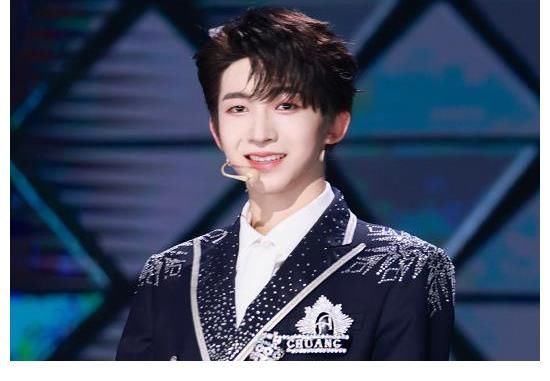 中英文版|INTO1首张EP有6首歌,第一首歌是奥运曲,还有3首重制曲