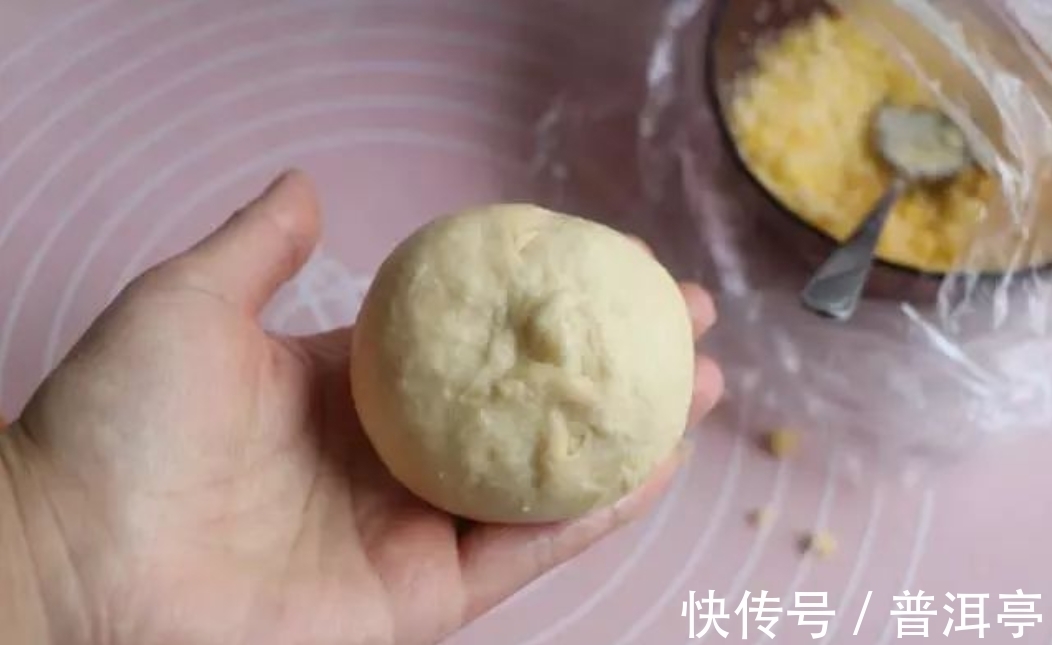 想吃面包不用买,只需一个电饭煲,做法一看就会