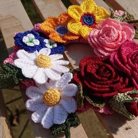 小花片 55款超美的钩花包包,只要会钩不同的花,拼缝在一起,就能做出