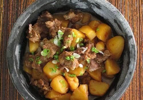 秘方|老妈炖“牛肉”的秘方:就是多加了一点“它”,牛肉快速炖烂