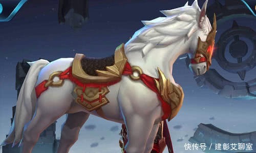 送给|曹操舍不得骑赤兔马,为什么没送给许褚等爱将,而直接送给关羽?