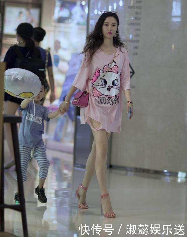 亲子关系|不打扮的妈妈和常打扮的妈妈,带出来的孩子,长大后差距很明显