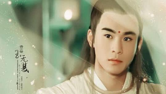 有种“扎心”叫儿子比爸爸还帅,乔振宇儿子上榜,帅成“漫画脸”