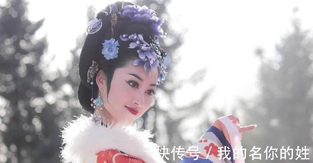 上联$美貌女子出上联招亲,却无人能对出下联,无奈之下,只好遁入空门!