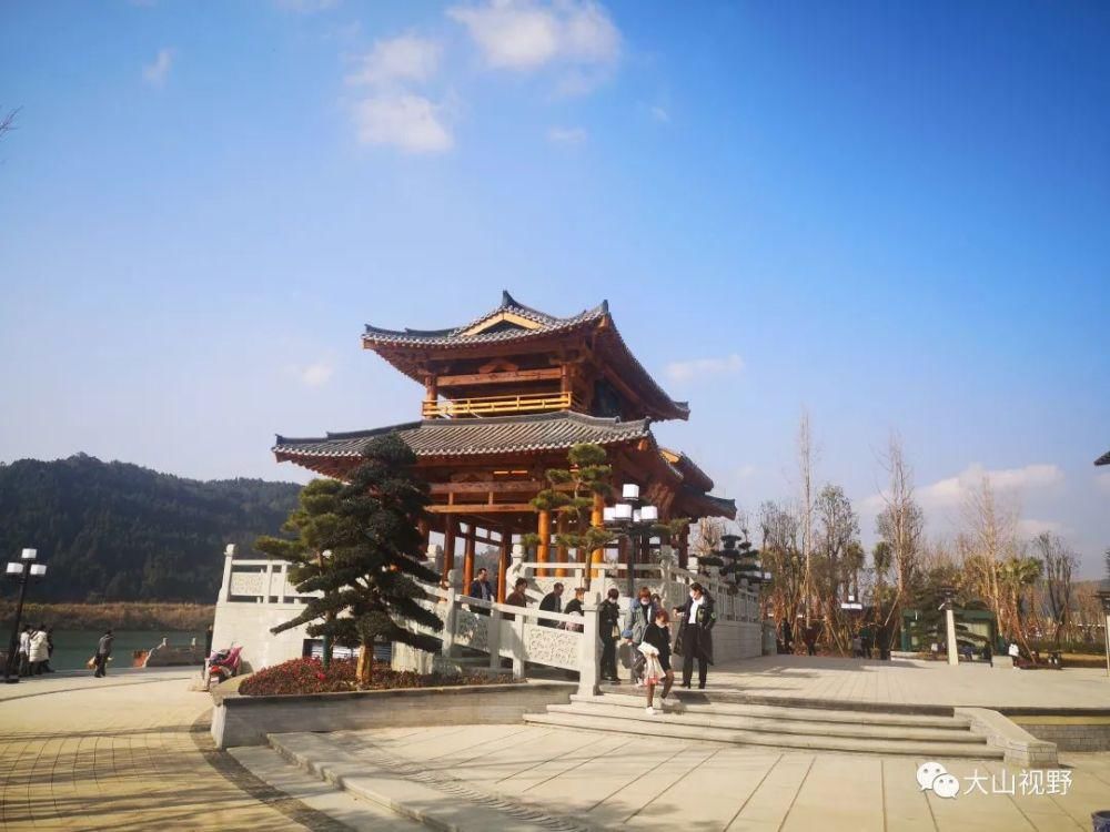 阆中鱼翅广场，惊艳登场！