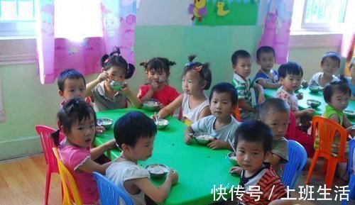 李女士|开学季,幼儿园小班的“天价”缴费单火了,网友:还是别生二胎了