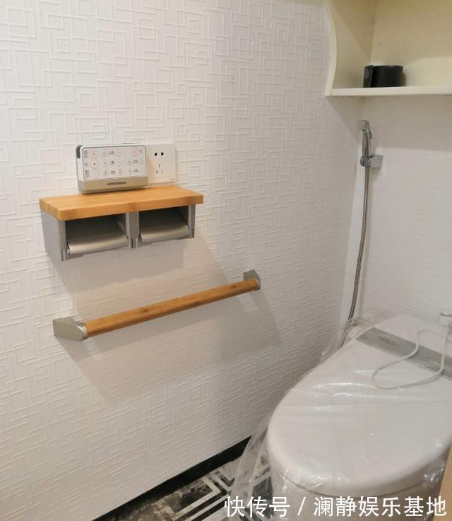 人性化|卫生间装修这样设计，家里人口多也不怕，实用又人性化，真顺心