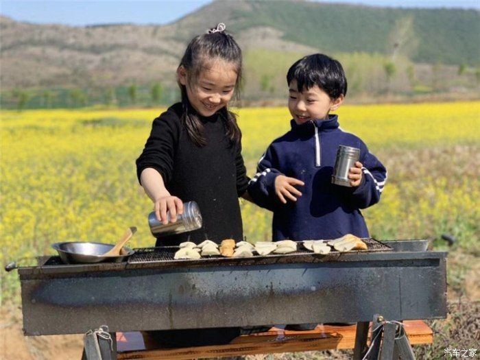 约上三五好友，看那春暖花开