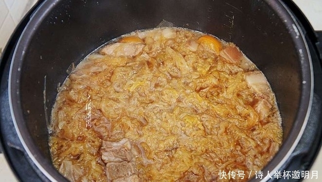 不管是炖猪肉还是羊肉,切记别放这味香料,否则肉柴还不入味