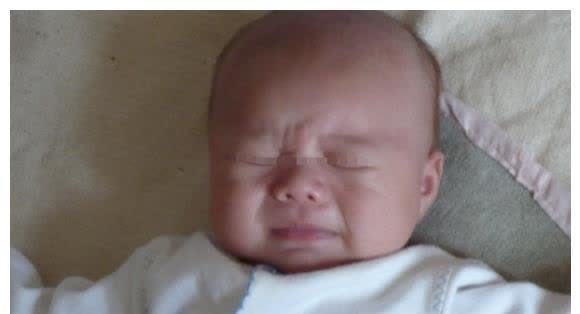 醒来|为啥宝宝睡觉时会突然大哭?不是故意在磨人,或和这4个原因有关