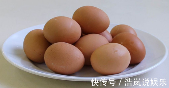 嫂子在家请吃饭,看到桌上的饭菜,决定以后再也不想去了