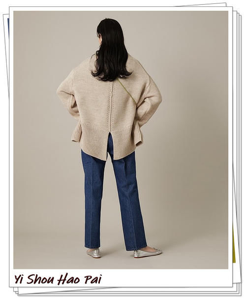 简单经典,休闲时尚!牛仔裤+针织衫的20种流行轻熟搭配示例