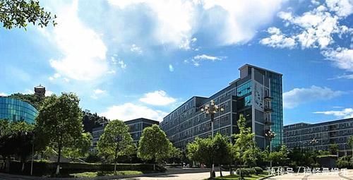 中国“最舒服”的大学，将在国家5A景区内，旅游价值非常高