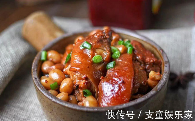 酥软|猪脚这样做全家老少皆宜，口感酥软，女性多吃可以滋补养颜