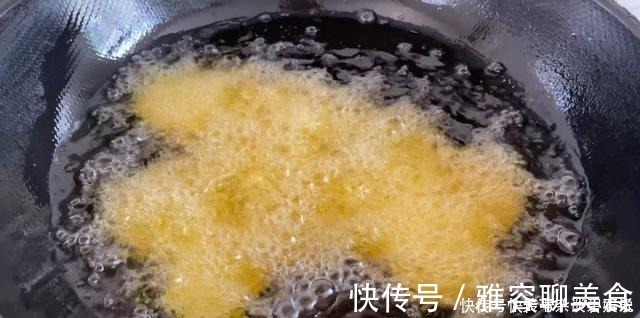 生粉|土豆不要再炒土豆丝了，教你新做法，家人都抢着吃，太香了