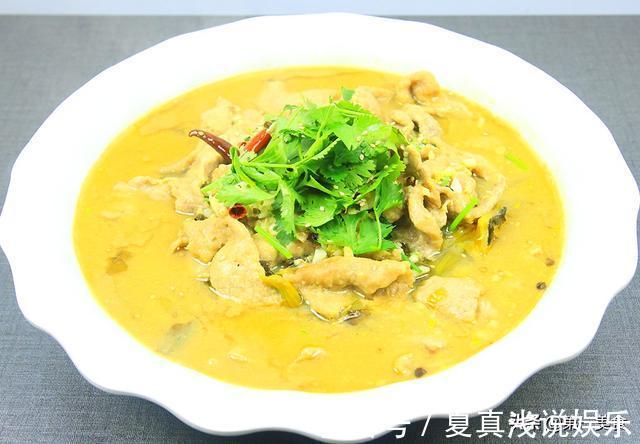 鸡粉|酸菜牛肉想要和饭店一样好吃,处理酸菜有技巧,做对了才酸爽嫩滑