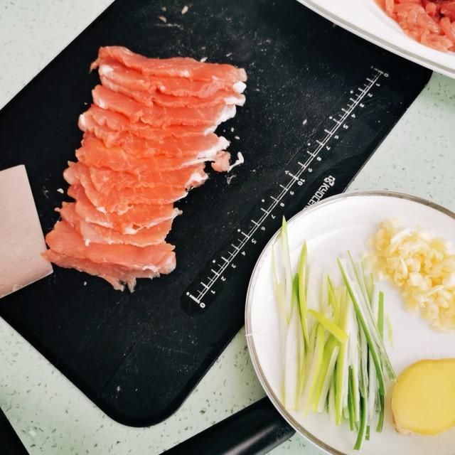 炒豆角丝，香喷喷的超级下饭