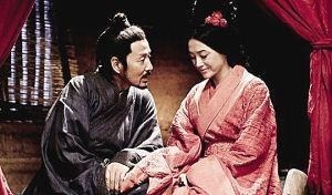 斩断|戚夫人被斩断四肢，做成人彘，为何没有失血而死真相更为恐怖