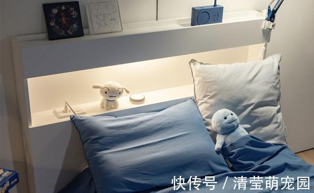 床头柜|95后姑娘的“穷装”卧室火了，环保又精致，软装的力量真强大