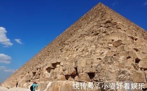 胡夫金字塔&同是文明古国,埃及人在修金字塔时,我们的祖先在干嘛?
