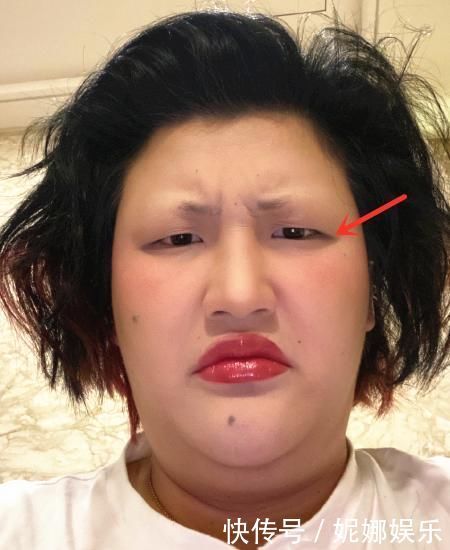 赤木刚宪化妆技术有多强原本是单眼皮小眼睛,画完直接放大3倍