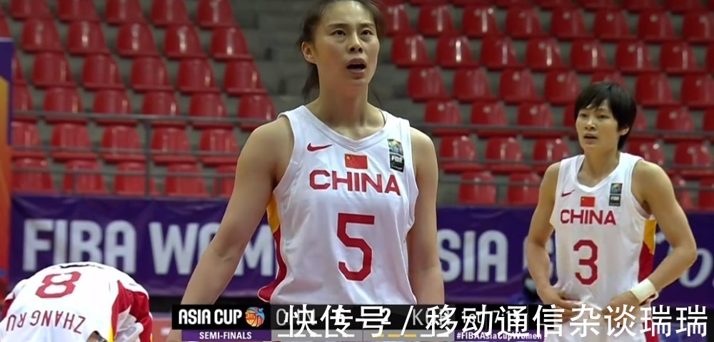韩旭|中国女篮也有五上五下,名嘴三字形容李月汝,全场压制韩国真过瘾